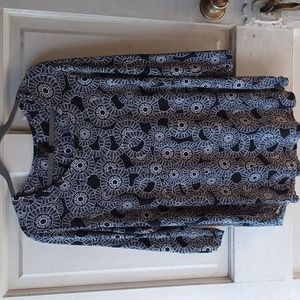 JM Collection Black and White Floral Design size 1X